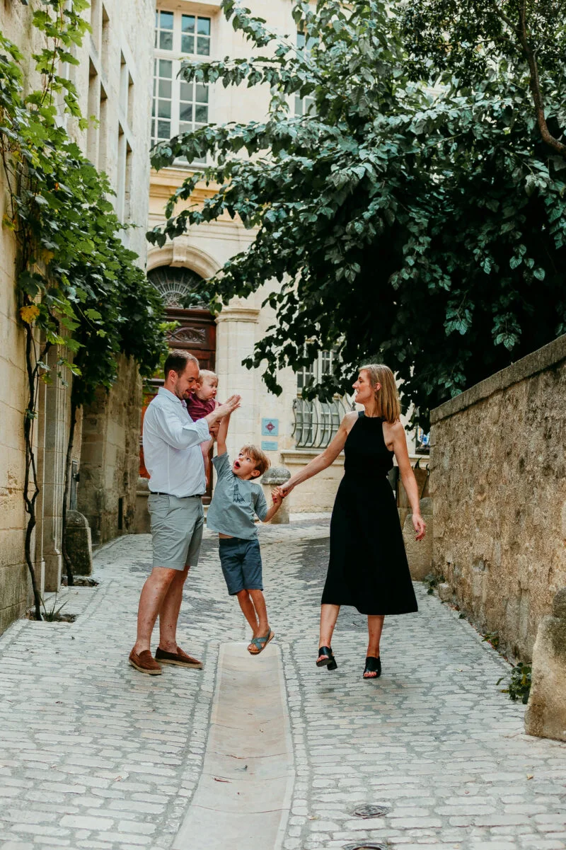 photographe famille rue uzes gard