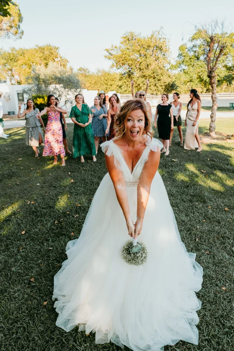 lancé bouquet mariee